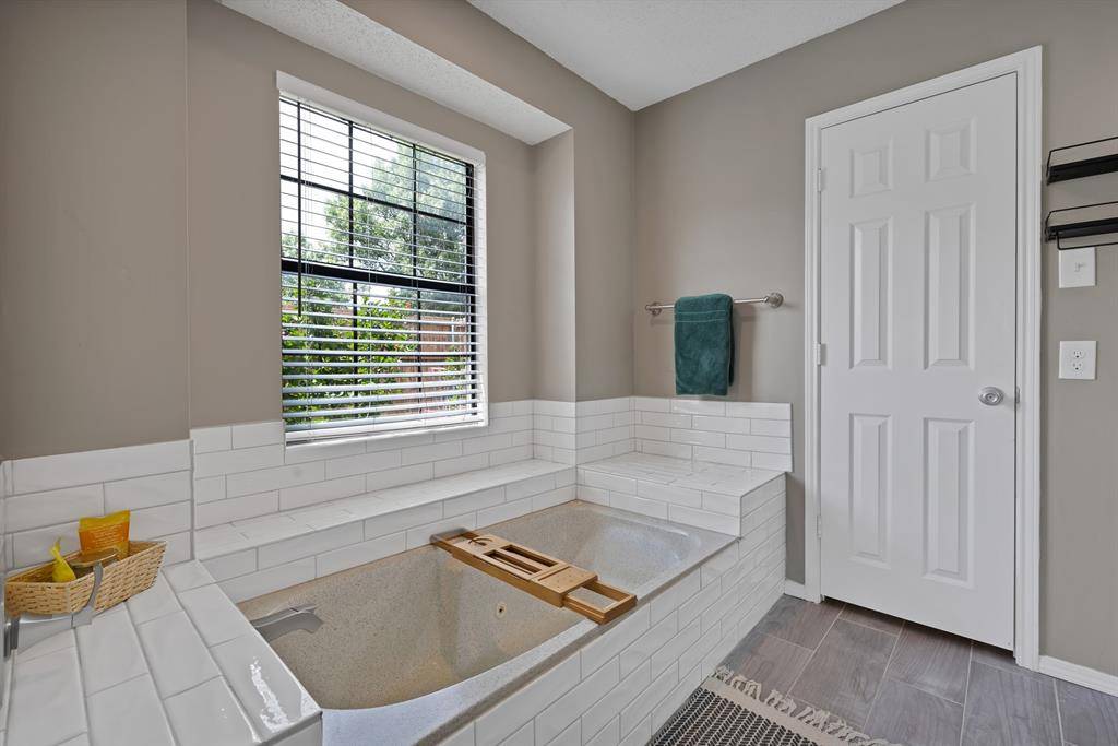 6700 Aimpoint Drive, Plano, TX 75023