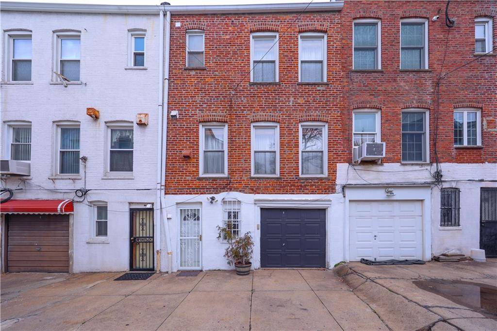 138 Wakeman PL, Brooklyn, NY 11220
