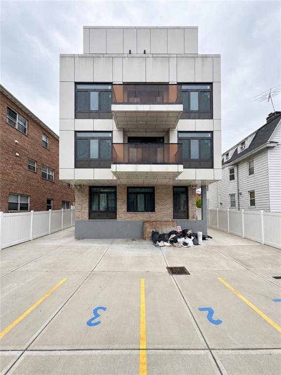 207 Bay 35th ST #2B, Brooklyn, NY 11214