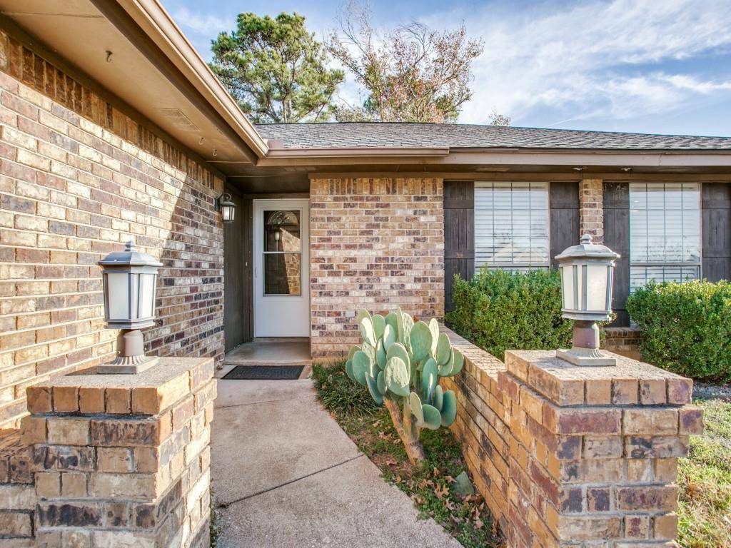 209 Ginger Lane, Euless, TX 76039