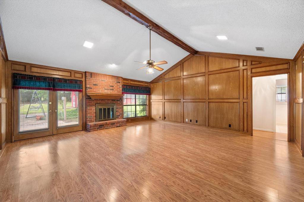 3375 NE County Road 0092, Corsicana, TX 75109