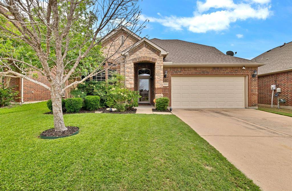 15836 Coyote Hill Drive, Fort Worth, TX 76177