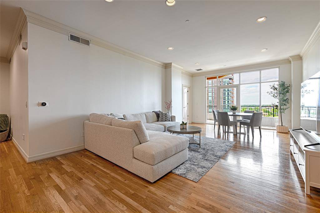 2828 Hood Street #1008, Dallas, TX 75219