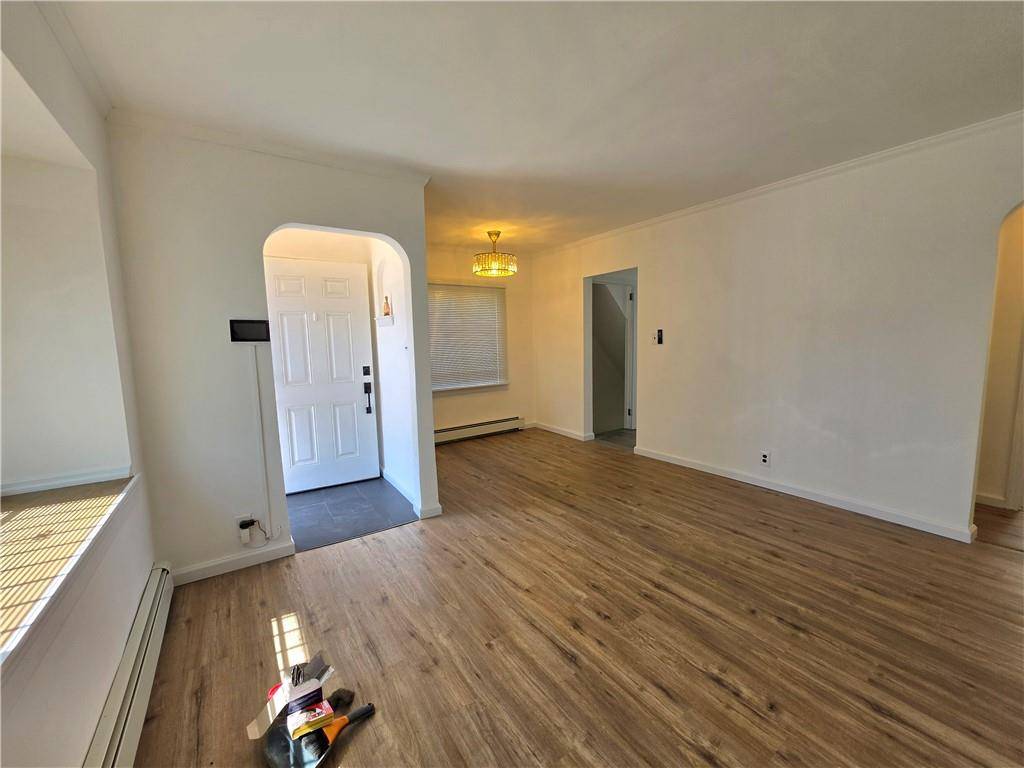 221-01 120th AVE, Cambria Heights, NY 11411
