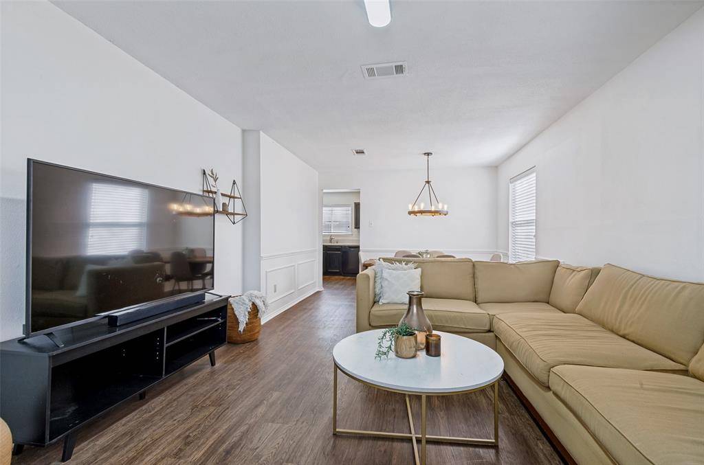 8720 Wind River Drive, Fort Worth, TX 76179