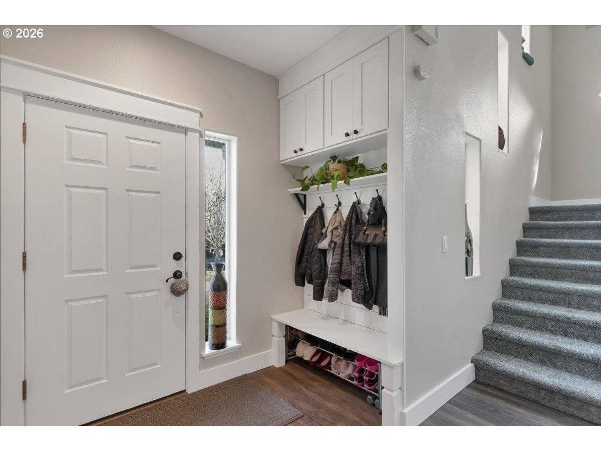 1155 LITTLE JOHN LOOP, Salem, OR 97304