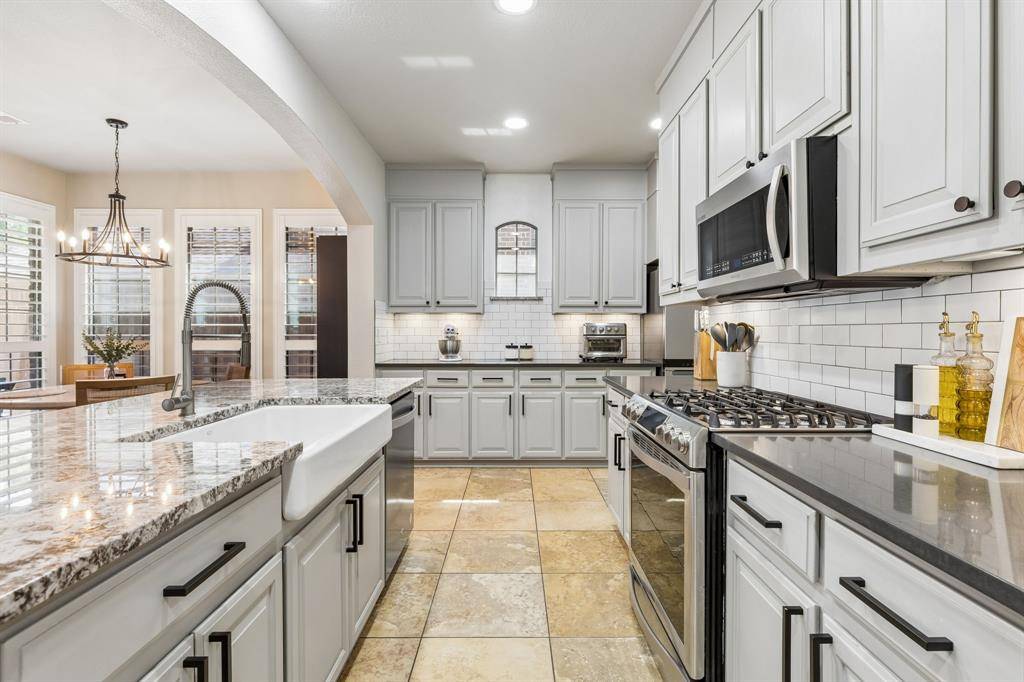 6404 Falcon Ridge Lane, Mckinney, TX 75071
