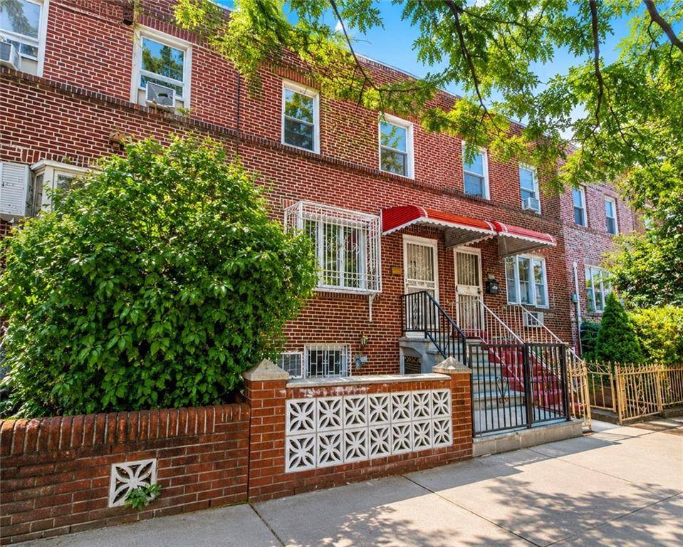 582 Bay Ridge AVE, Brooklyn, NY 11220