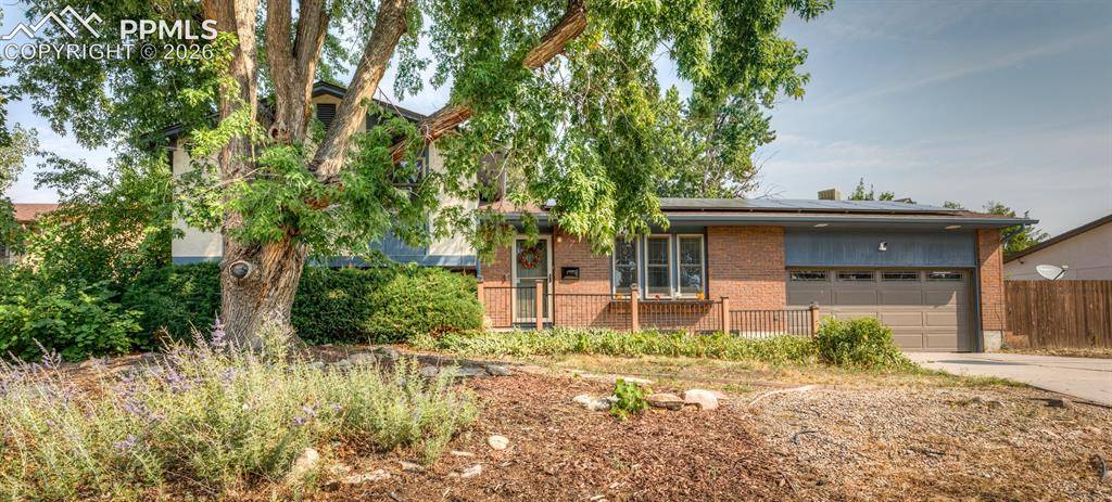 7 Briargate TER, Pueblo, CO 81001