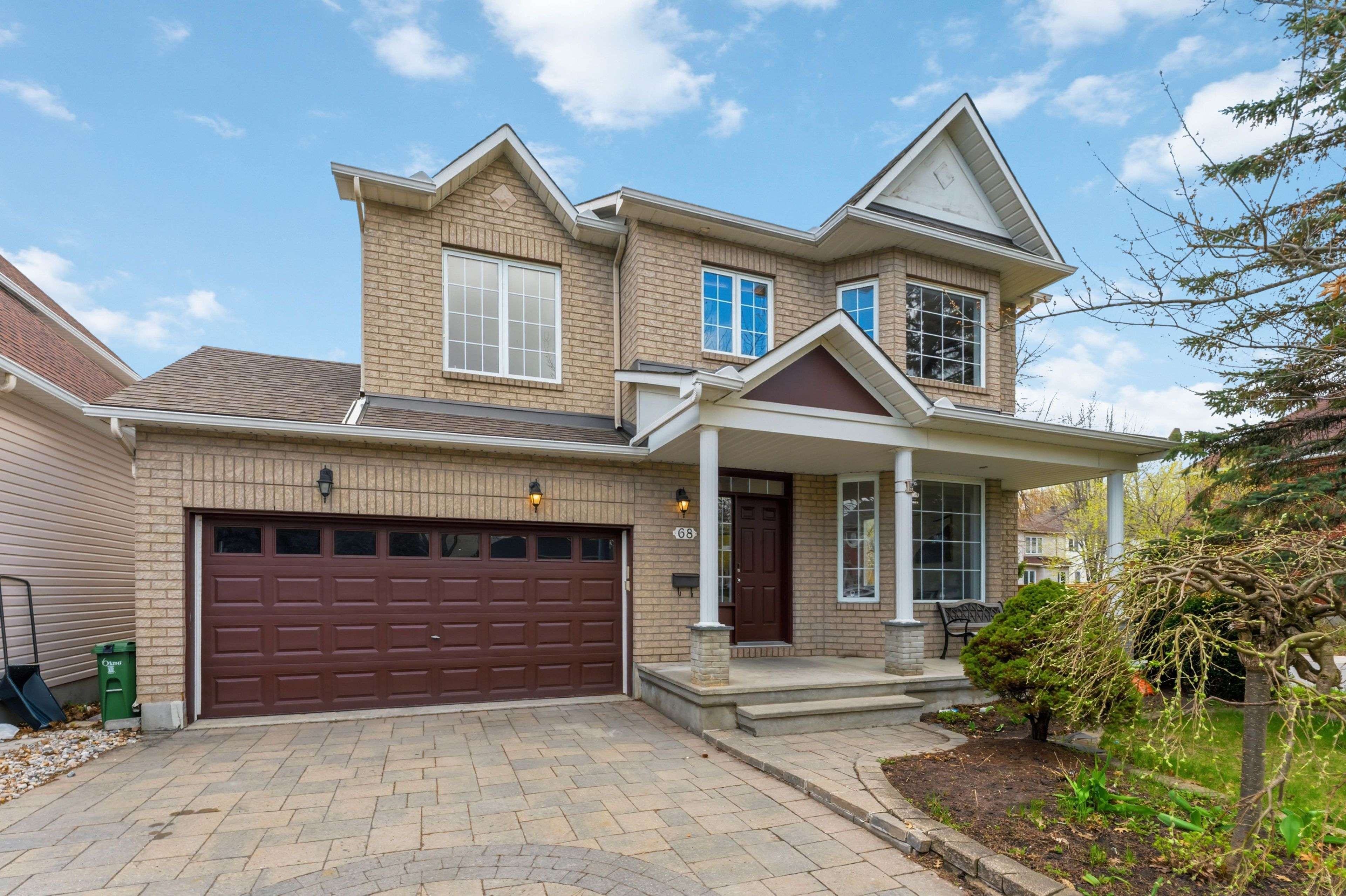 68 Greatwood CRES, Barrhaven, ON K2G 6T6