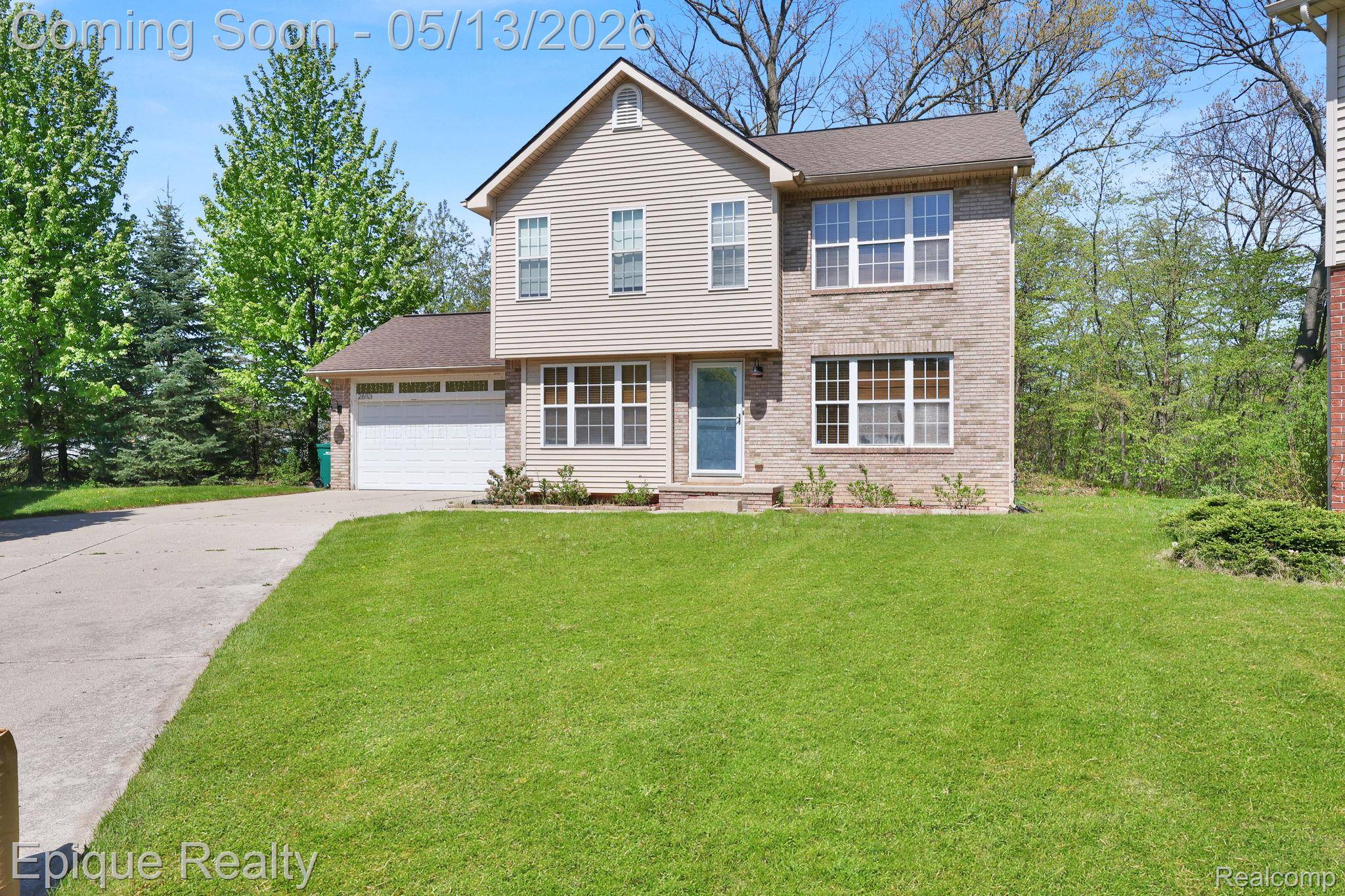 2653 Konrad CT, Auburn Hills, MI 48326