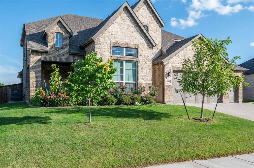 1703 Cedar Bluff Parkway, Mansfield, TX 76063