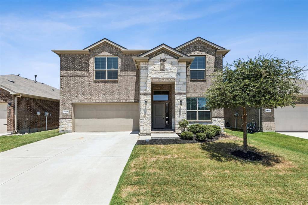 1449 Archway Court, Fort Worth, TX 76247