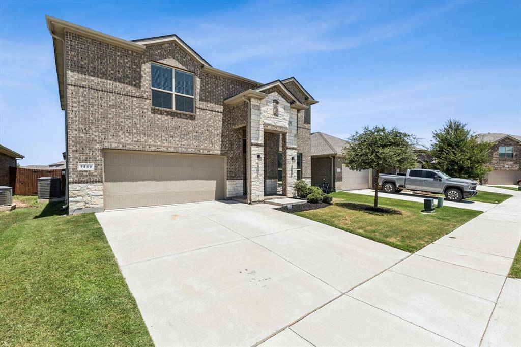 1449 Archway Court, Fort Worth, TX 76247