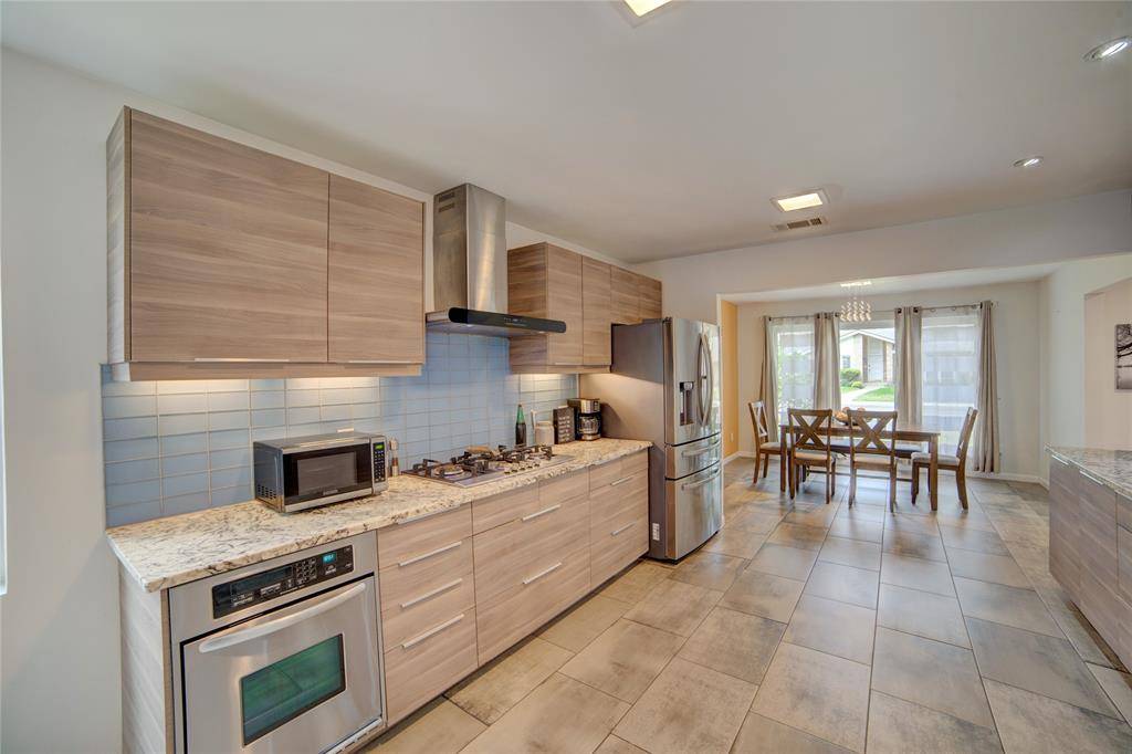 6822 Saint Anne Street, Dallas, TX 75248