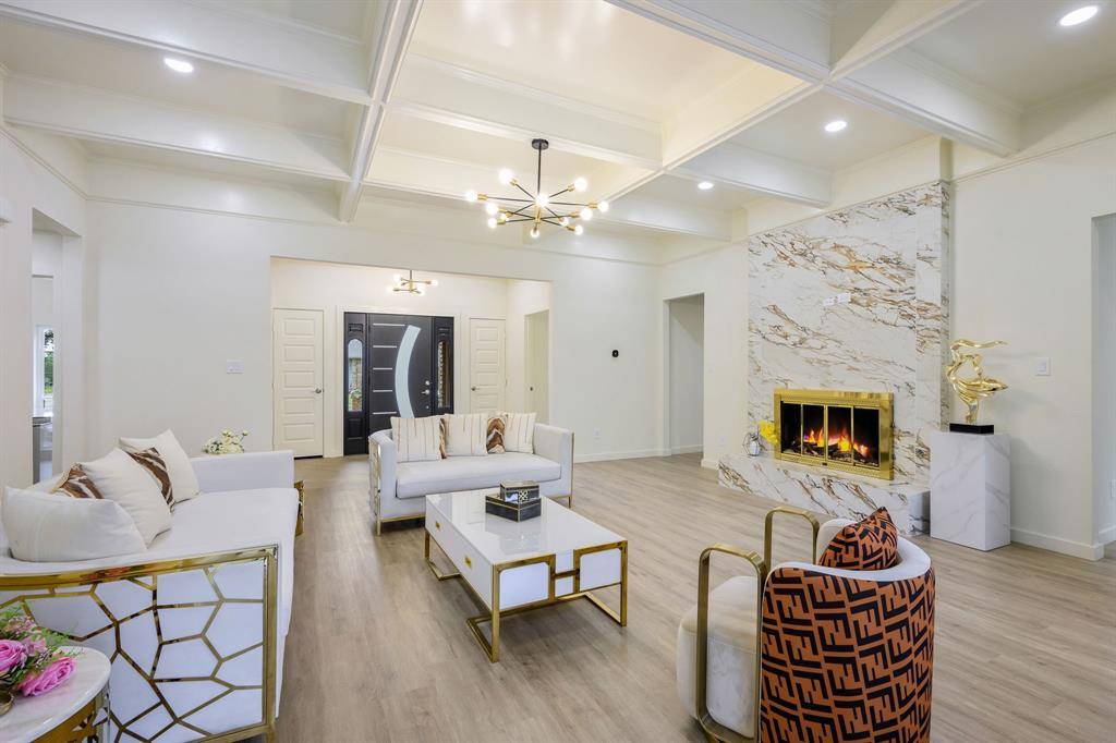 3401 Cross Bend Road, Plano, TX 75023