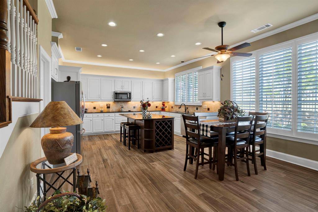 2608 Cedarwood Court, Mckinney, TX 75072