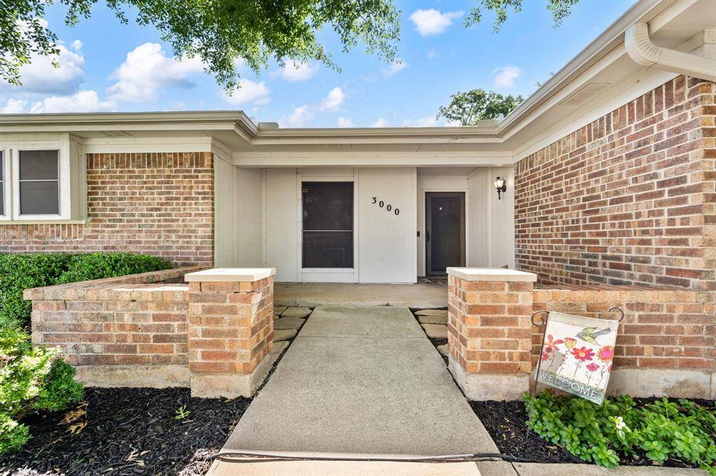 3000 Bluebonnet Lane, Bedford, TX 76021