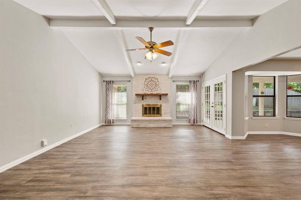 3000 Bluebonnet Lane, Bedford, TX 76021