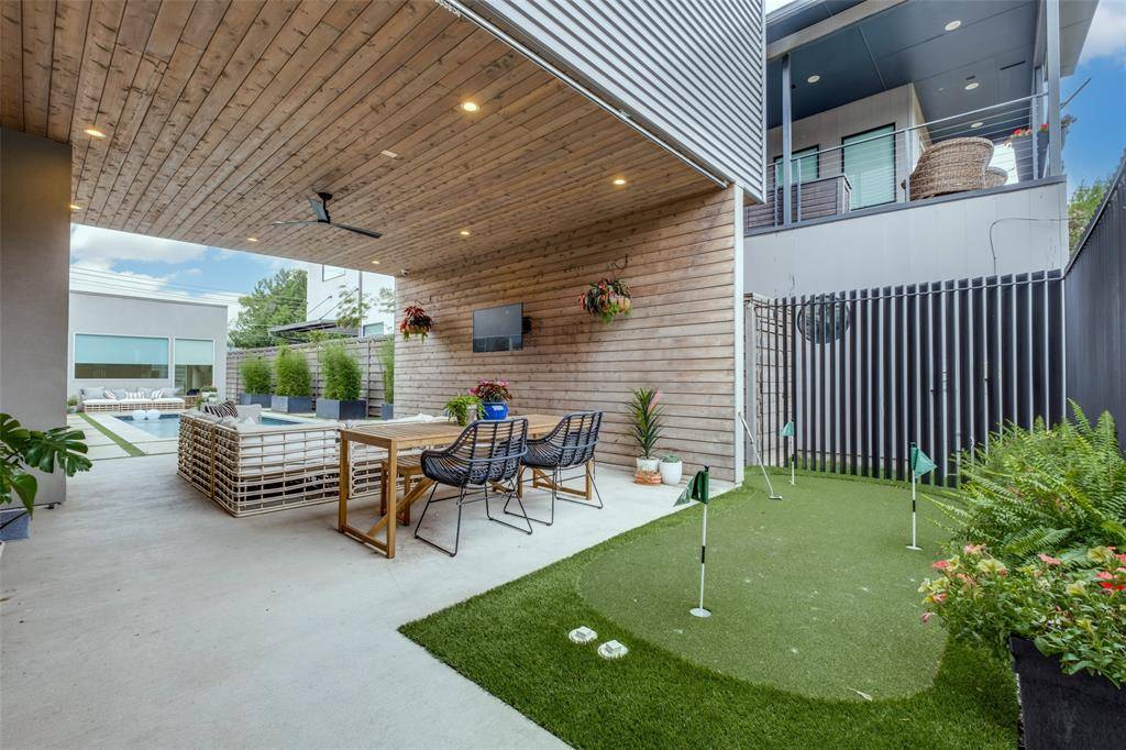 4347 Bonham Street, Dallas, TX 75229