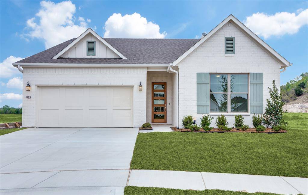 912 Triple Crown Court, Willow Park, TX 76087