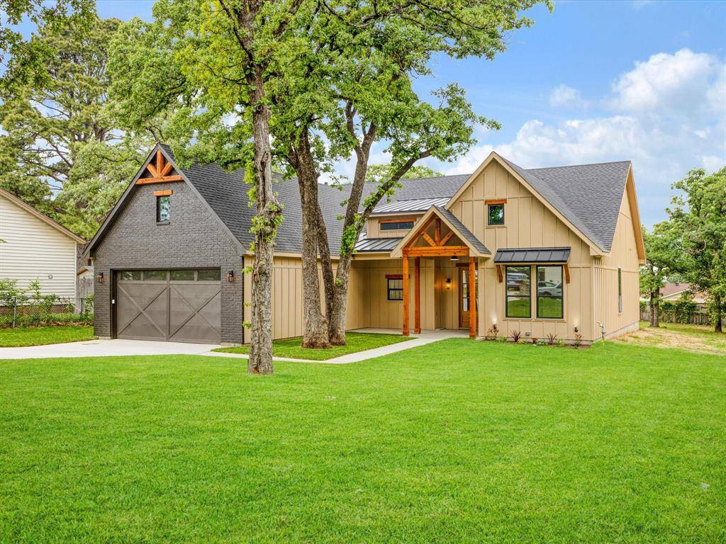 314 W Mistletoe Drive, Kennedale, TX 76060