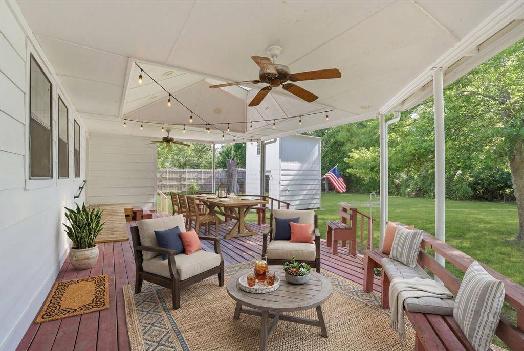 1800 Island Bayou, Bonham, TX 75418