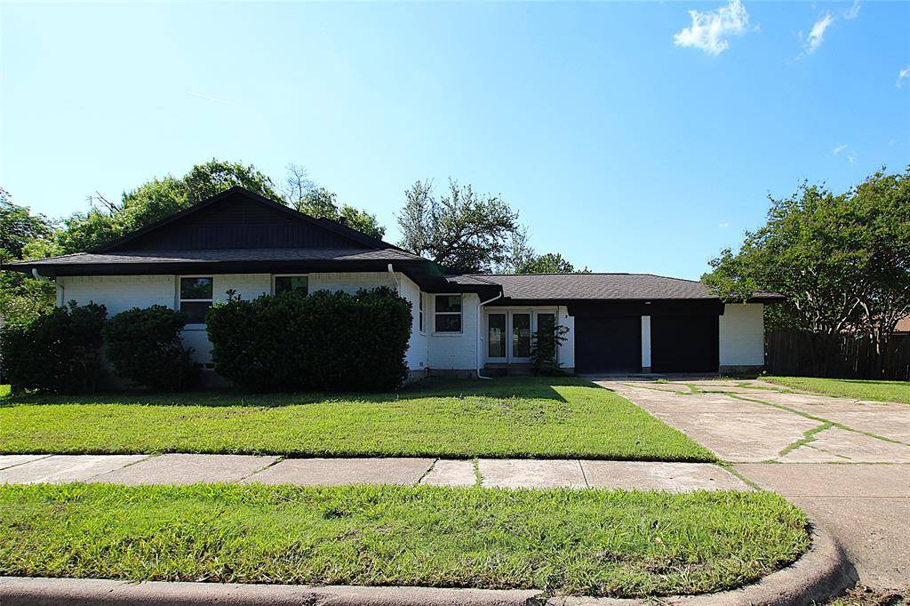 4502 Live Oak Drive, Mesquite, TX 75150