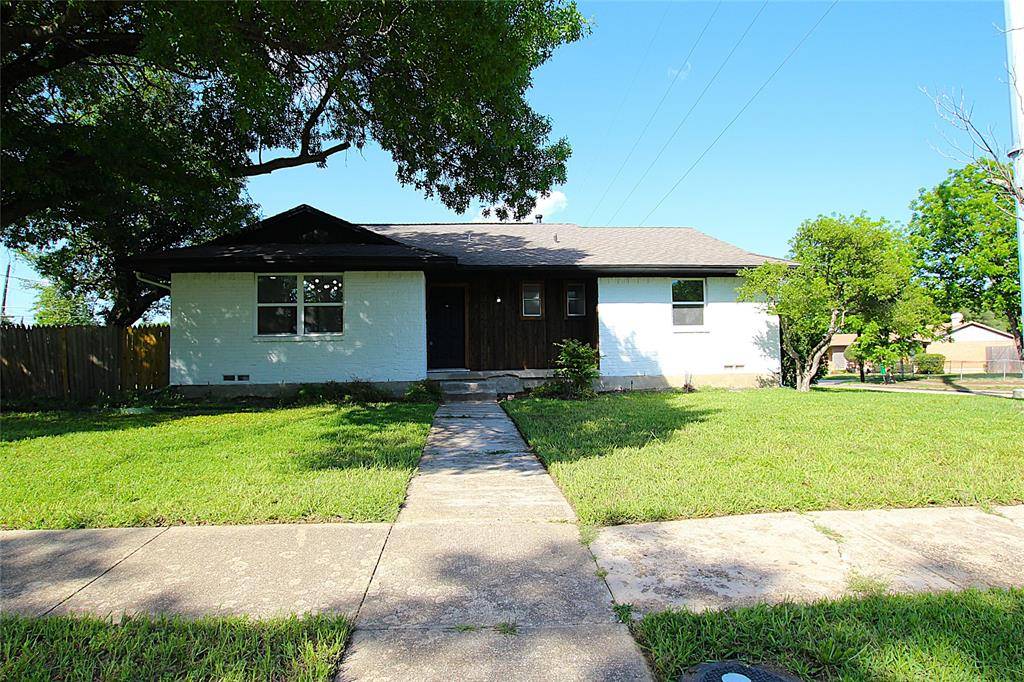 4502 Live Oak Drive, Mesquite, TX 75150