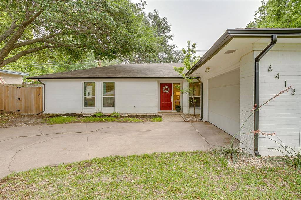 6413 Whitman Avenue, Fort Worth, TX 76133