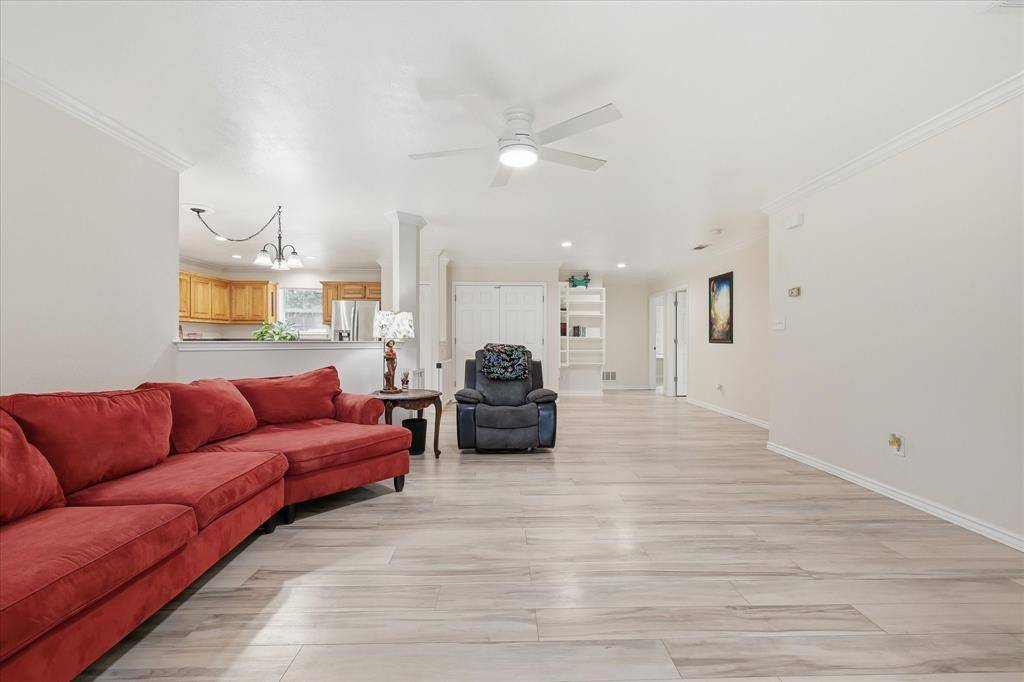 1005 1st Street, Princeton, TX 75407