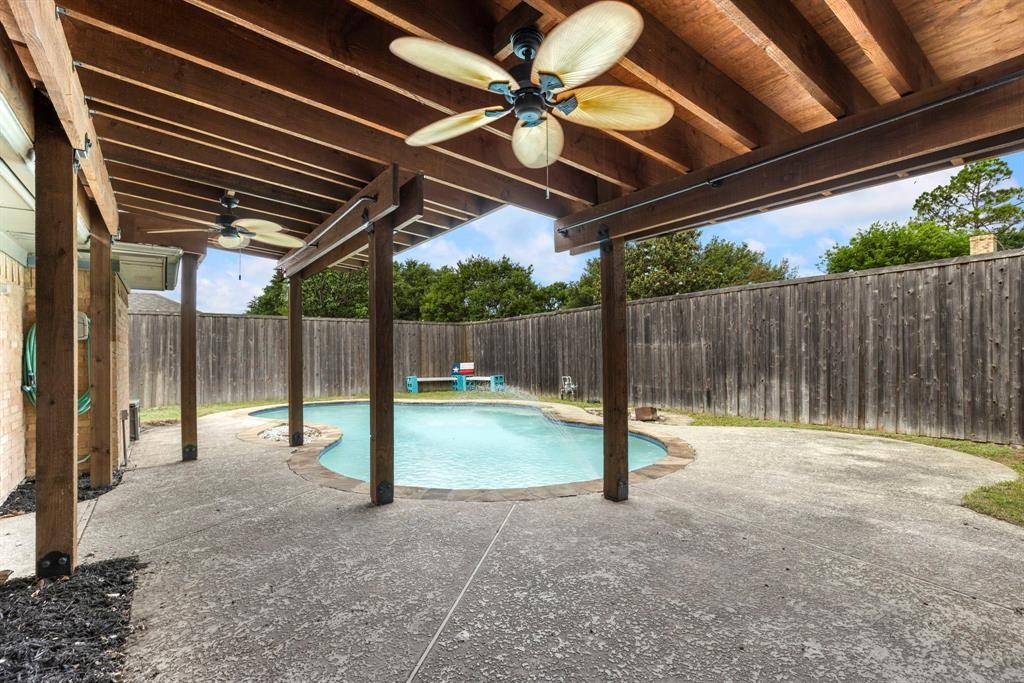 2301 Huntington Drive, Plano, TX 75075