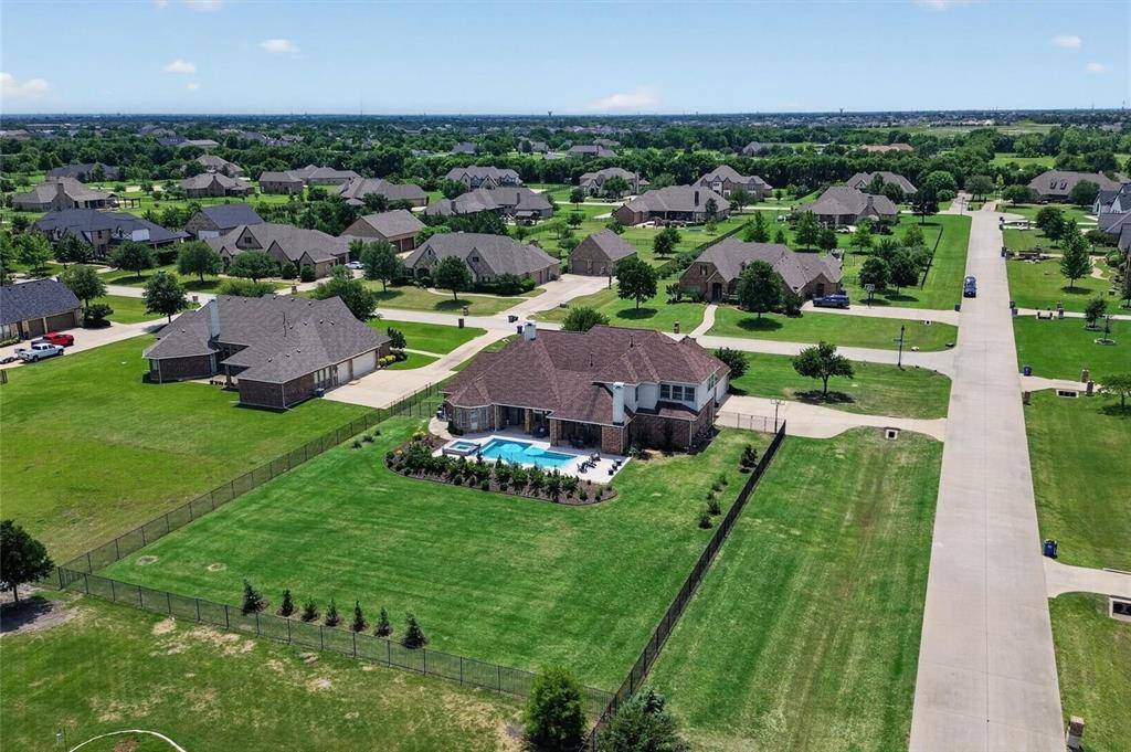 2090 Chatfield Lane, Lucas, TX 75002