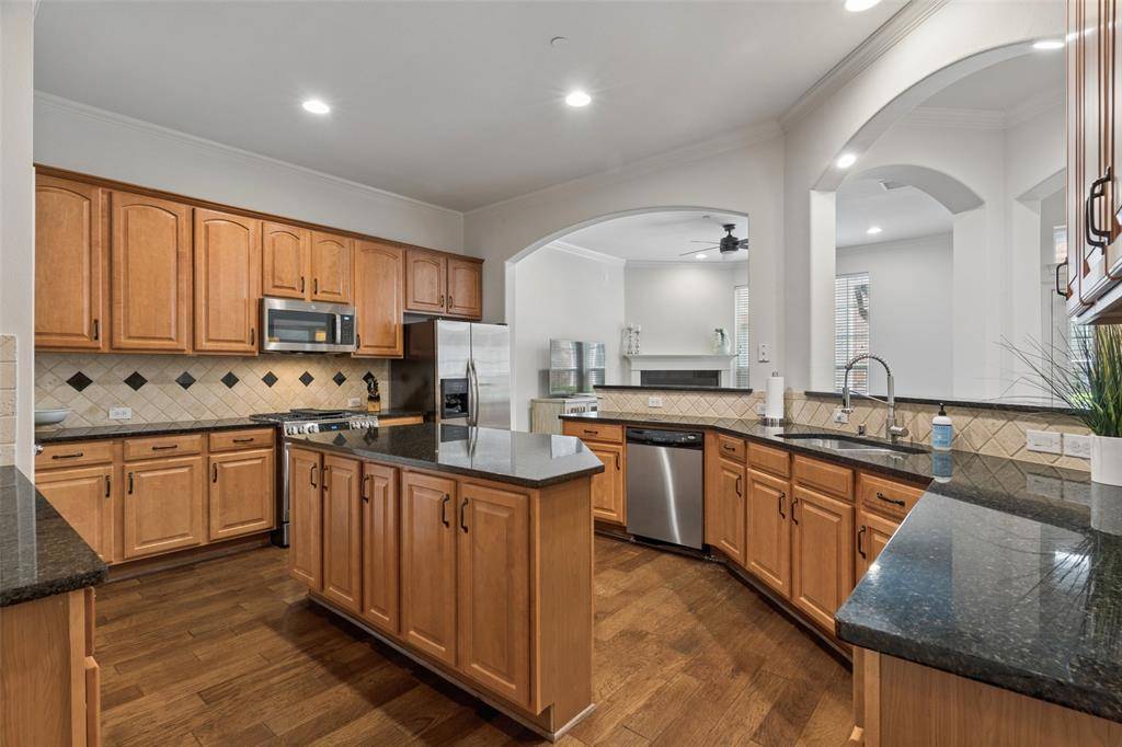 1600 Abrams Road #22, Dallas, TX 75214
