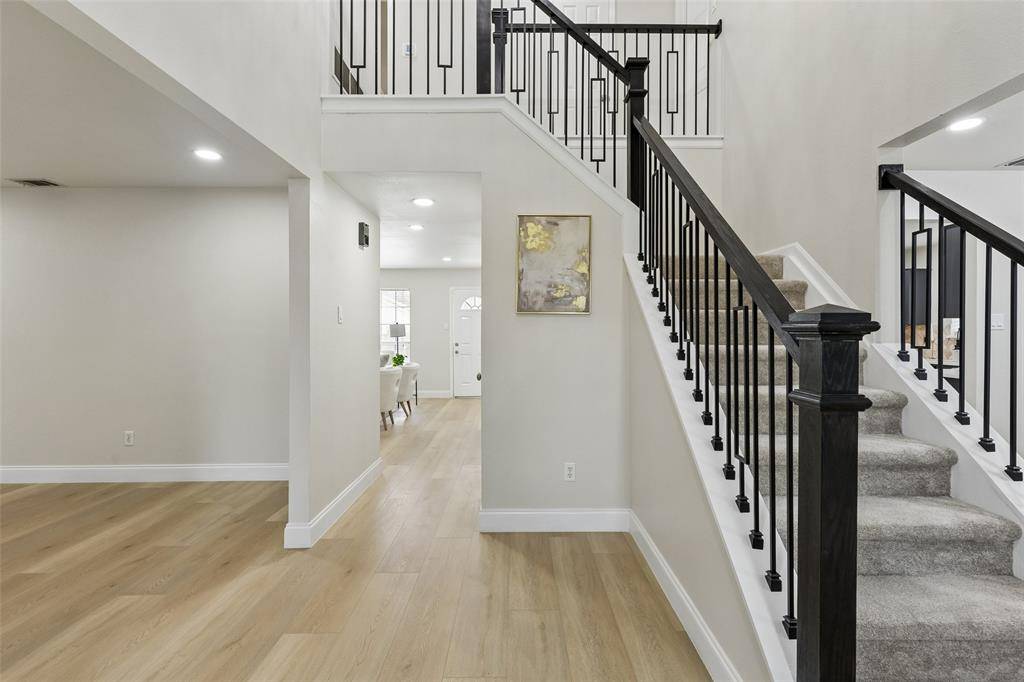 2069 Cameo Drive, Lewisville, TX 75067
