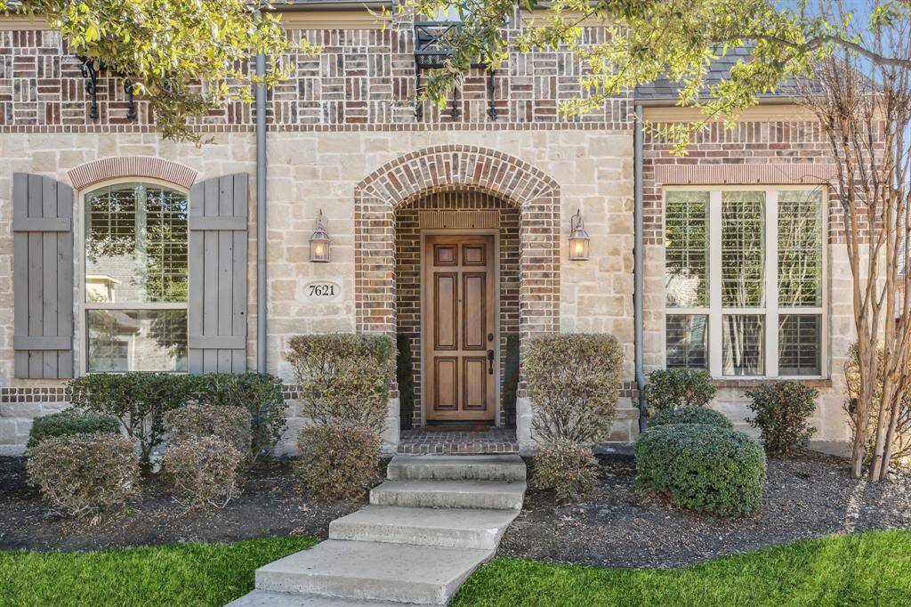 7621 Blackhall, The Colony, TX 75056