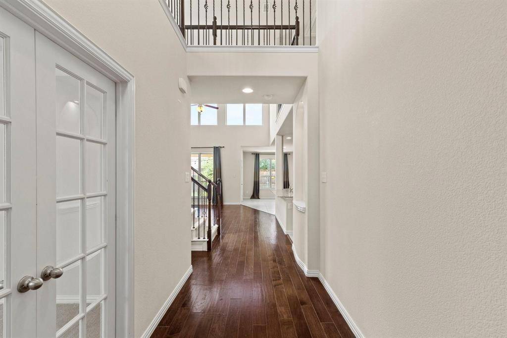2701 Calmwood Drive, Little Elm, TX 75068