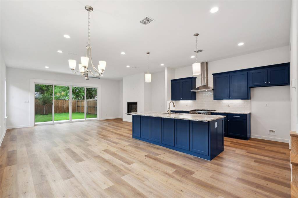 237 Athenia Drive, Fort Worth, TX 76114