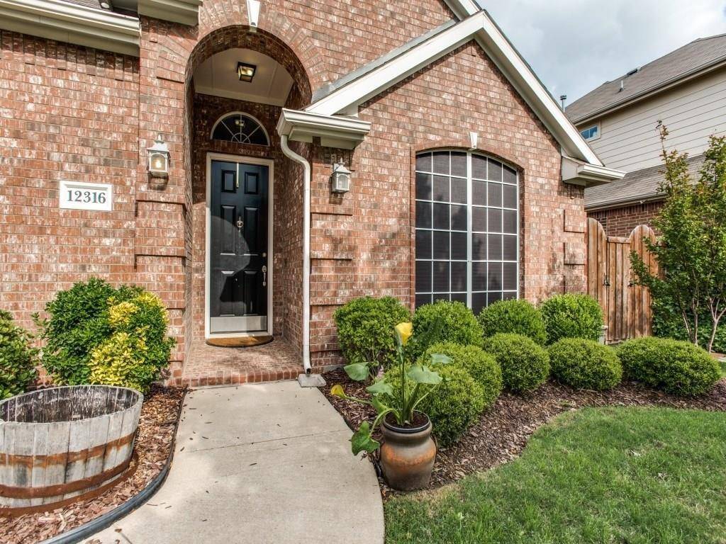 12316 Sailmaker Lane, Frisco, TX 75035
