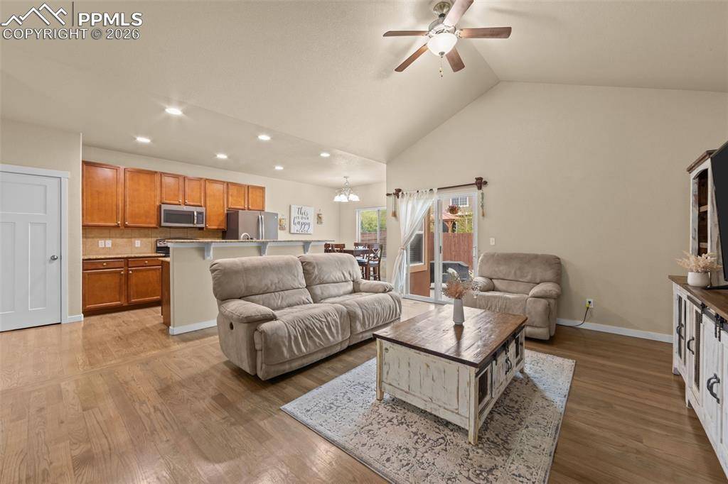 7658 Colorado Tech DR, Colorado Springs, CO 80915