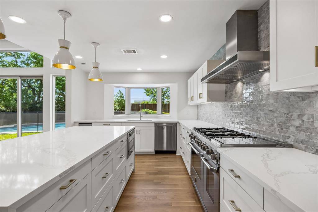 4452 Sugar Mill Road, Dallas, TX 75244