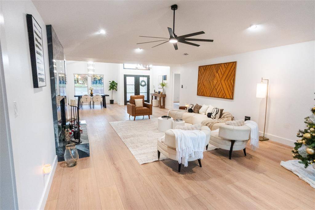 9648 Fallbrook Drive, Dallas, TX 75243