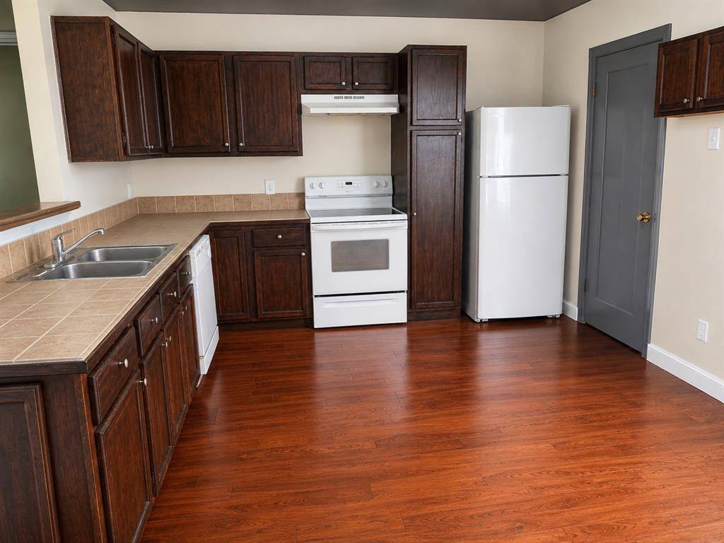 105 Hideaway Circle, Mesquite, TX 75149
