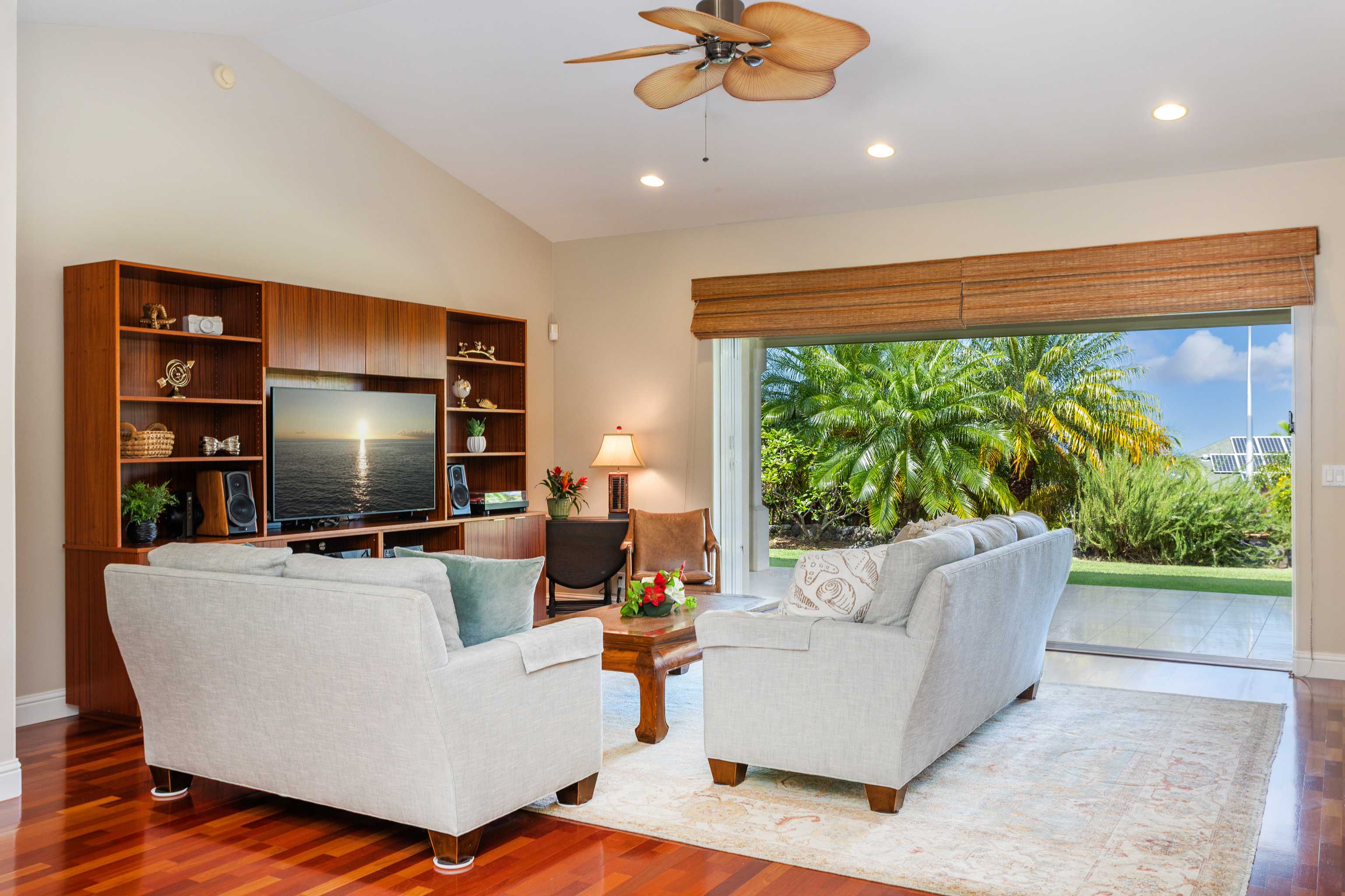 73-1205 HIOLANI ST, Kailua Kona, HI 96740