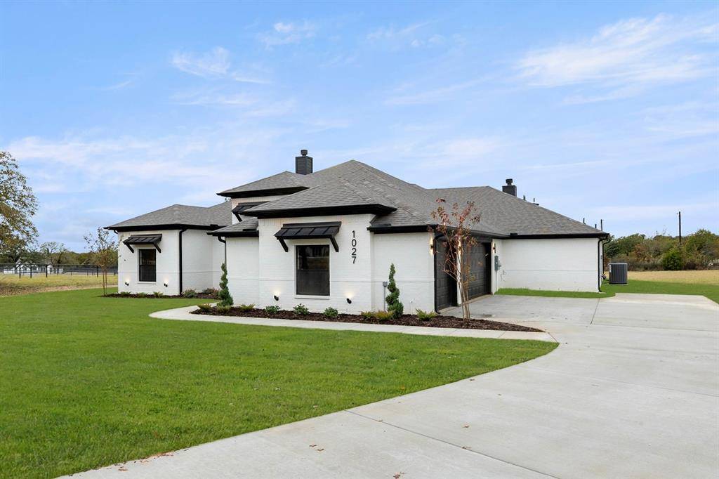 1027 Arbor Hills Court, Poolville, TX 76487