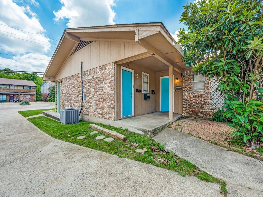 1122 N Center Street N #1122 and #1124, Arlington, TX 76011