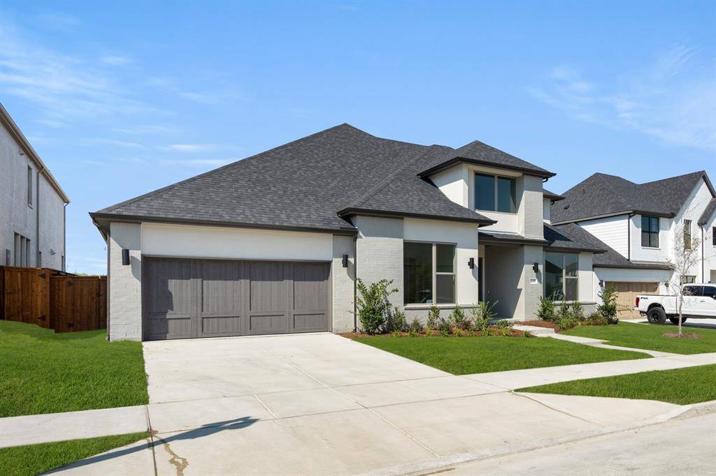1608 Rolling Oaks Drive, Fort Worth, TX 76008