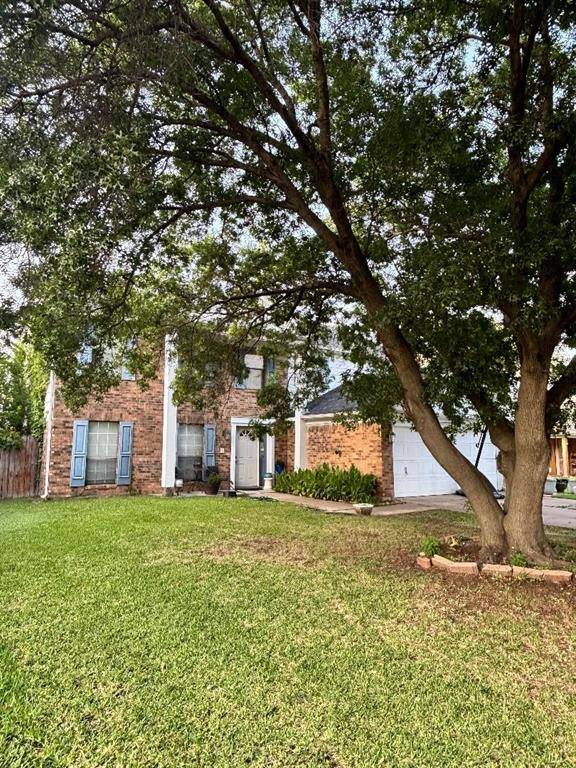 2630 Winslow Drive, Grand Prairie, TX 75052