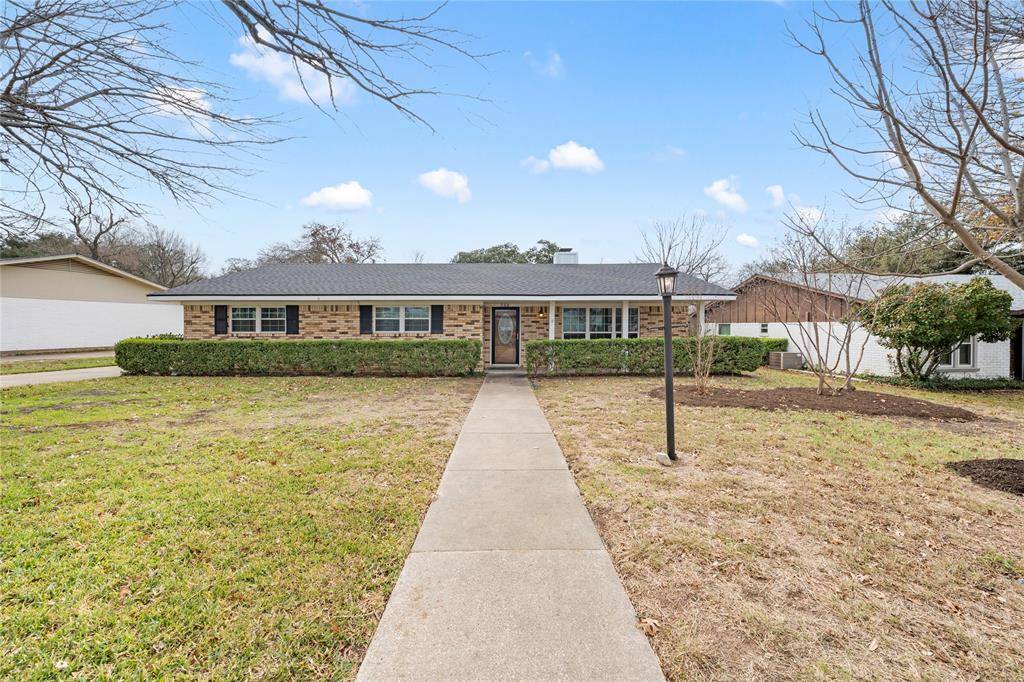 740 Wedgewood Drive, Woodway, TX 76712