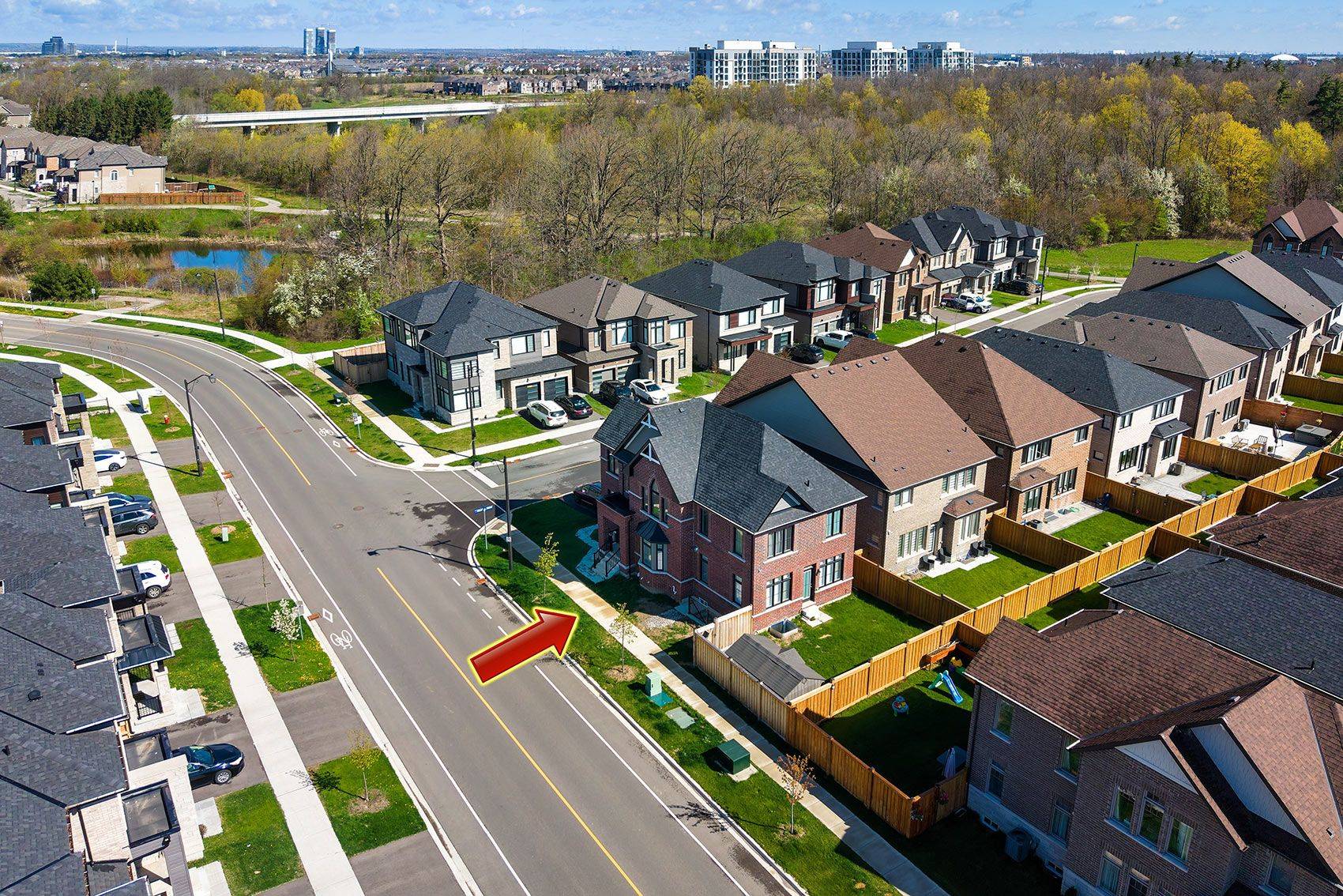 1410 Wellwood TER #Basement, Milton, ON L9E 1V1